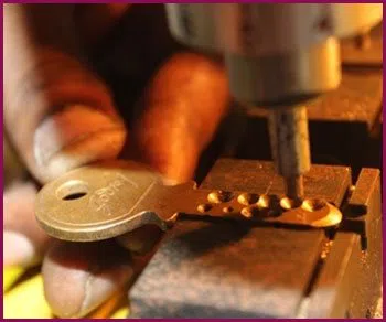 Mantoloking NJ Locksmith Store Mantoloking, NJ 732-320-9757 - 17-key-making